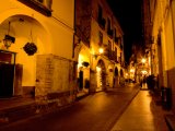 Tra i portici e i palazzi del Borgo » Il borgo di notte